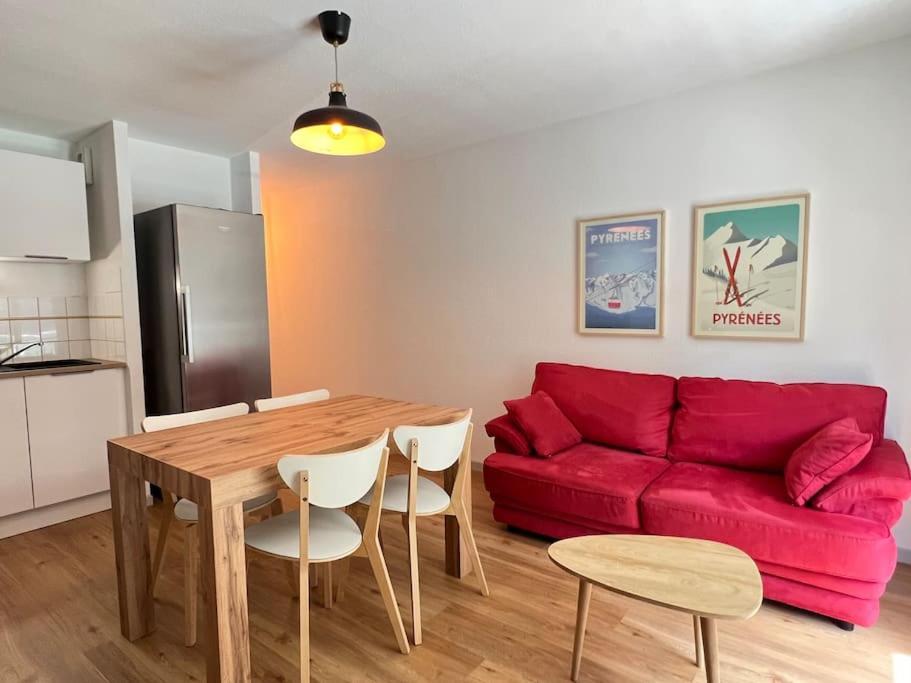 T3 Centre Ville Avec Parking, Balcon Et Wifi. 5P. Cauterets Ngoại thất bức ảnh