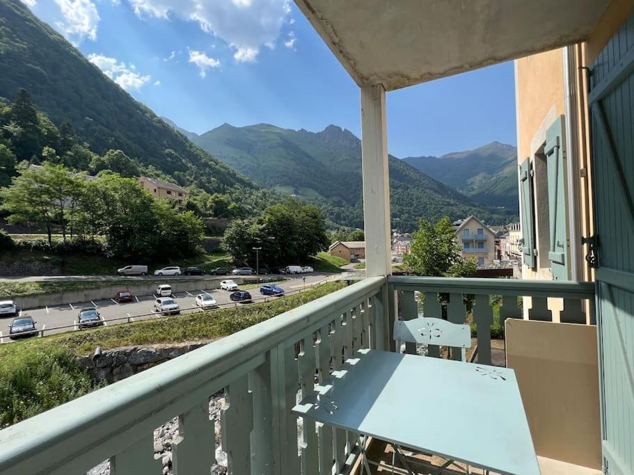 T3 Centre Ville Avec Parking, Balcon Et Wifi. 5P. Cauterets Ngoại thất bức ảnh
