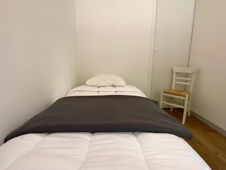 T3 Centre Ville Avec Parking, Balcon Et Wifi. 5P. Cauterets Ngoại thất bức ảnh
